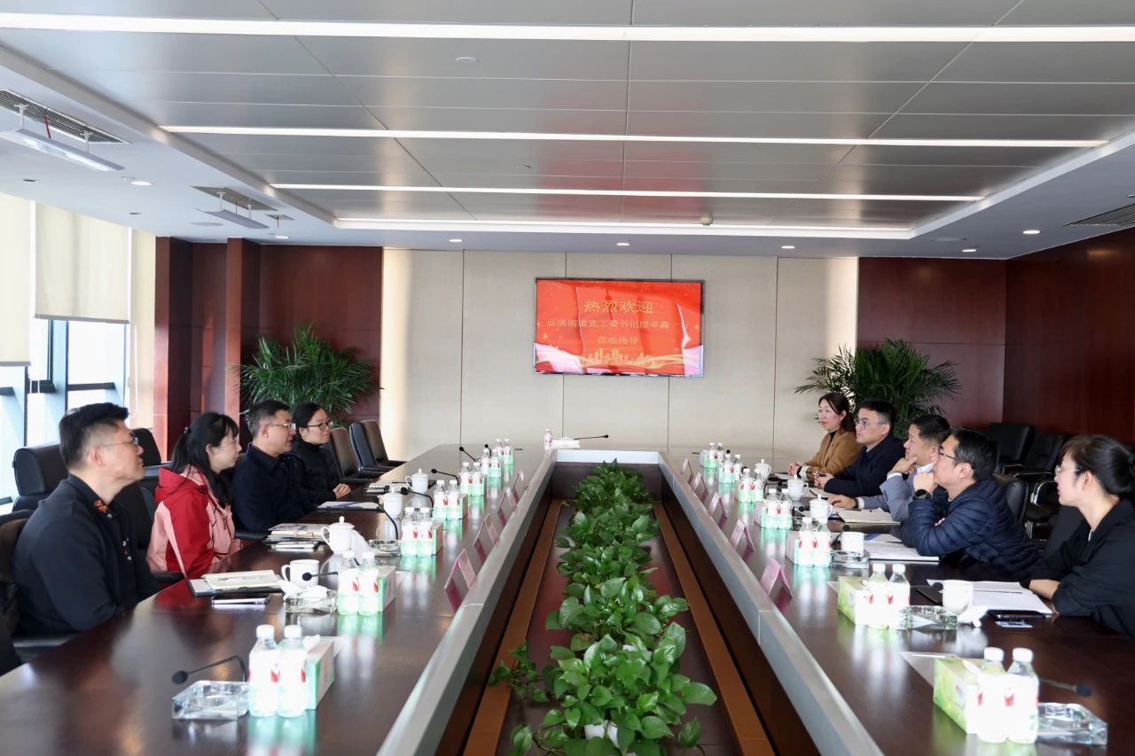 1743562648738155O64w.jpg 35111fc581d4a566e2470385f5ac11ac.jpg