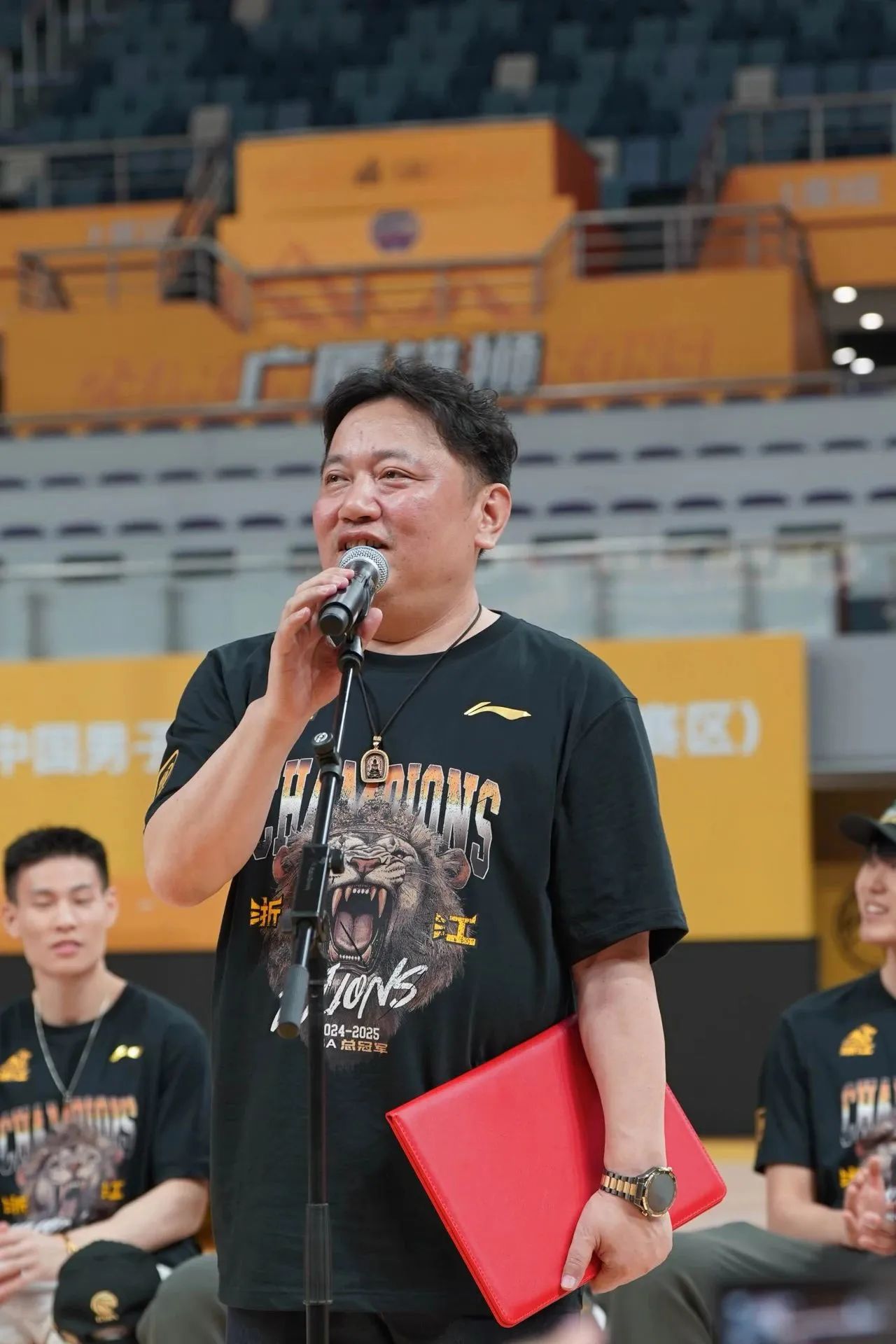 1748327949463443utbm.jpg fba515e124911238336d22e2c31ba92b.jpg